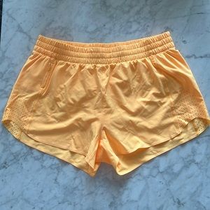 Athleta Hustle 3” Shorts Neon Orange Like New
